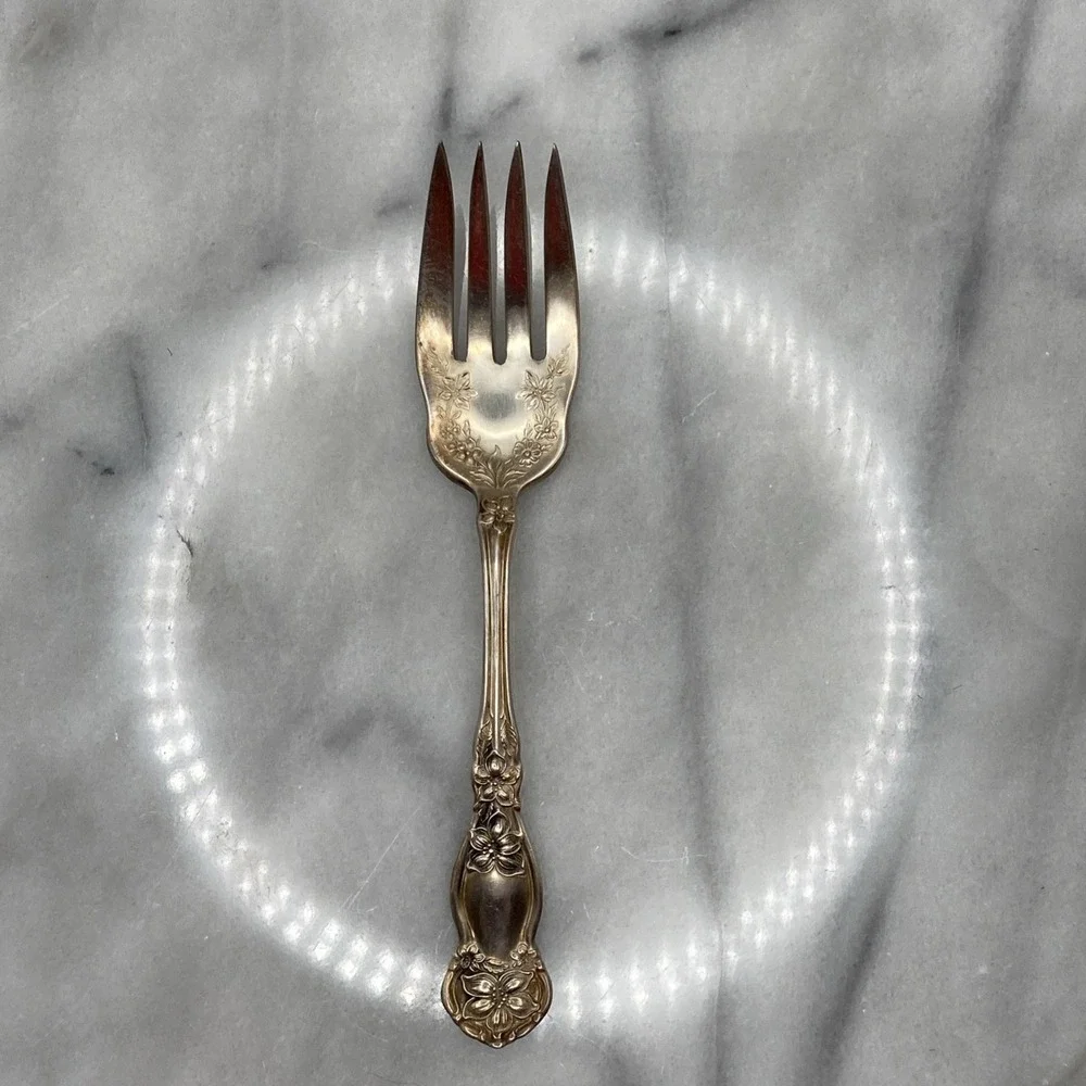 Rare Antique Wm. Rogers & Son 1910 Ornate Orange Blossom Meat Fork 6